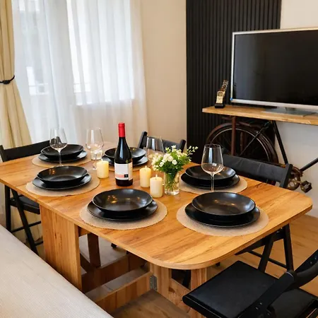 Do Teb 2br 2bath Center Near Lejlighed *