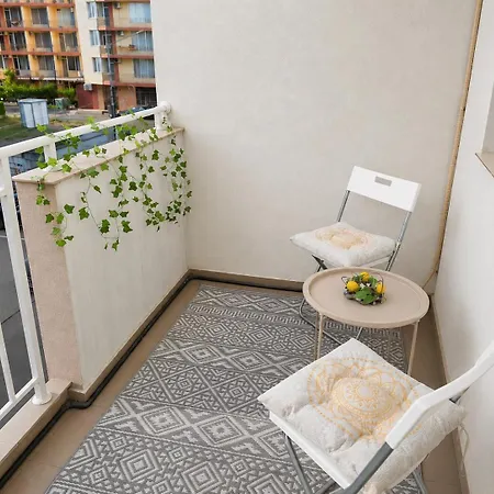 Do Teb 2br 2bath Center Near Sunny Beach